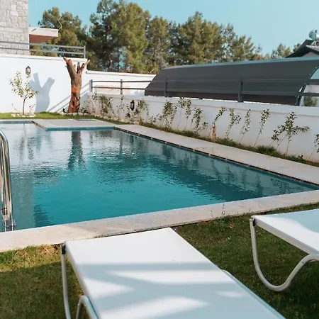 Fethiye'De Muestakil Havuzlu 4 Yatak Odali Muestakil Villa Olive