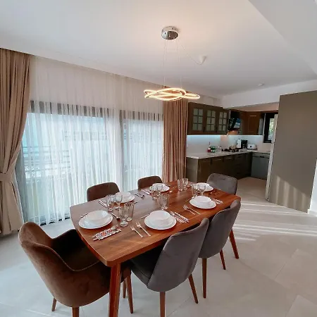 Fethiye'de Müstakil Havuzlu 4 Yatak Odalı Müstakil Villa Olive