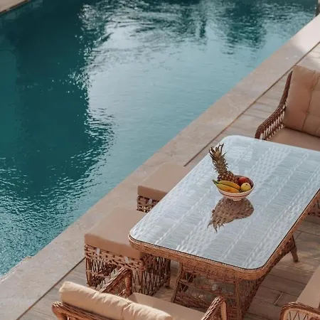 Fethiye'de Müstakil Havuzlu 4 Yatak Odalı Müstakil Villa Olive Villa Fethiye