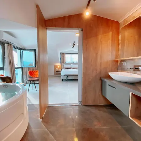 Fethiye'de Müstakil Havuzlu 4 Yatak Odalı Müstakil Villa Olive Fethiye
