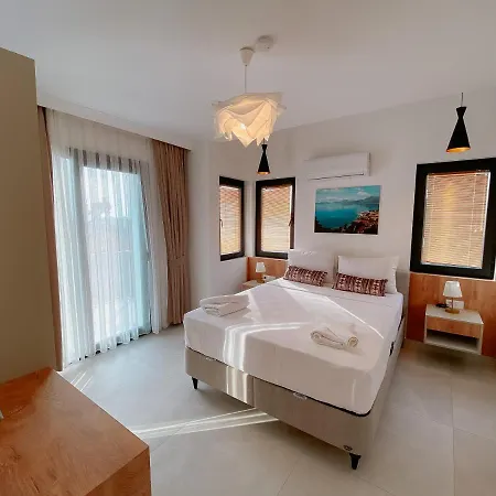 Fethiye'de Müstakil Havuzlu 4 Yatak Odalı Müstakil Villa Olive * Fethiye